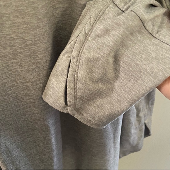 Athleta Mindset gray long sleeve thumb hole pullover lightweight sweatshirt - Picture 2 of 5